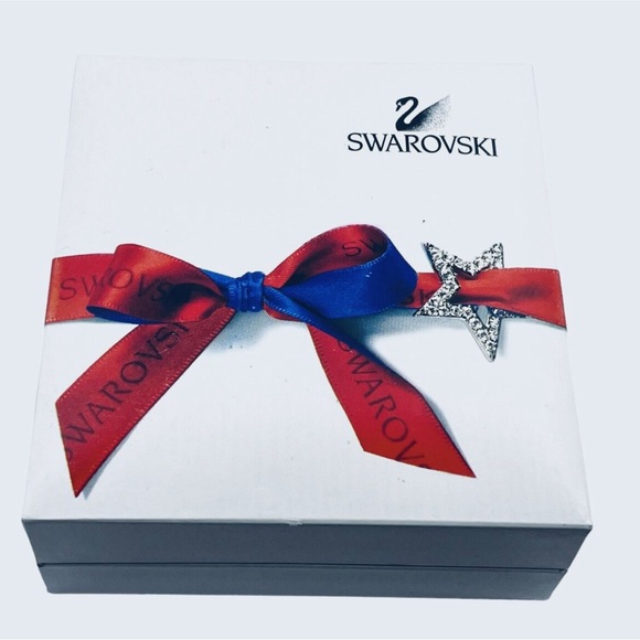 Christmas Brooch - Picture 8 of 8